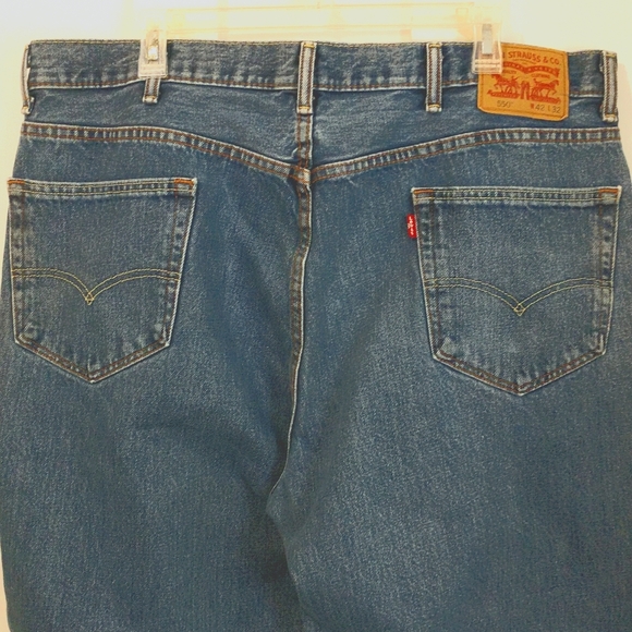 42 x 32 Levi Strauss 550 Denim Jean Pant Faded Straight Leg Classic 5 Pocket - Picture 7 of 16